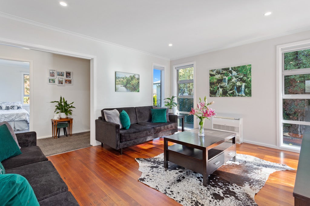 21 Bickerton Street, Wainoni, Christchurch - Carousel 2