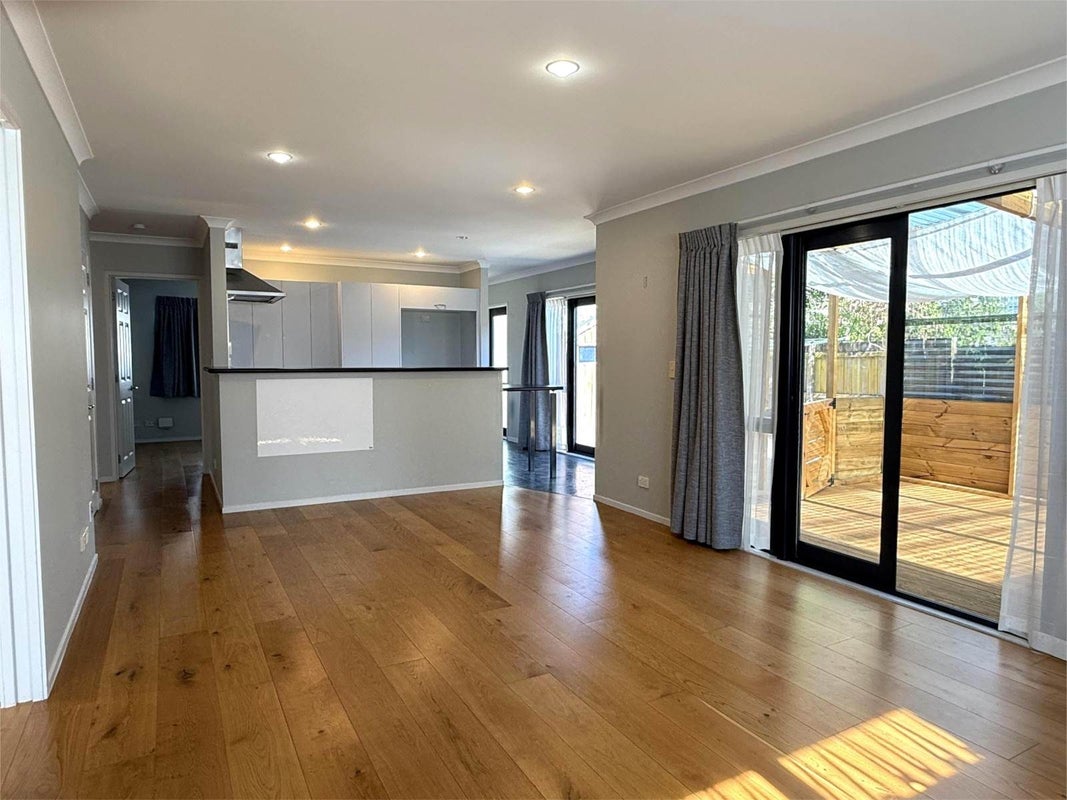 4C Rewiti Avenue, Takapuna, Auckland - Carousel 1