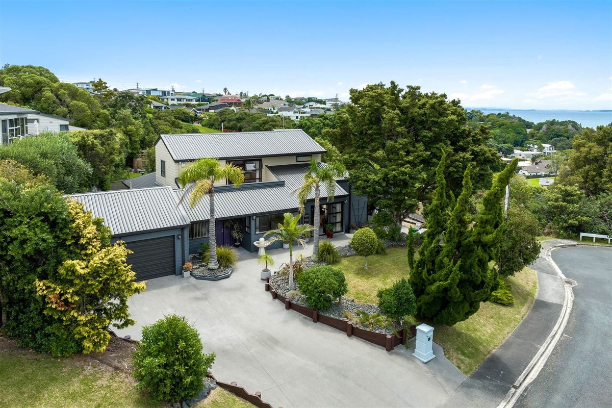 32 Layton Road, Manly, Whangaparaoa - Carousel 2