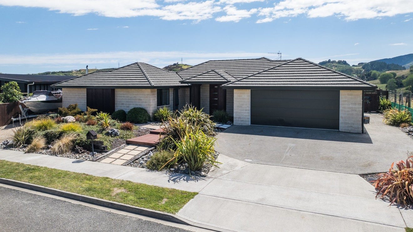 15 Woolshed Drive, Stoke, Nelson - Carousel 2