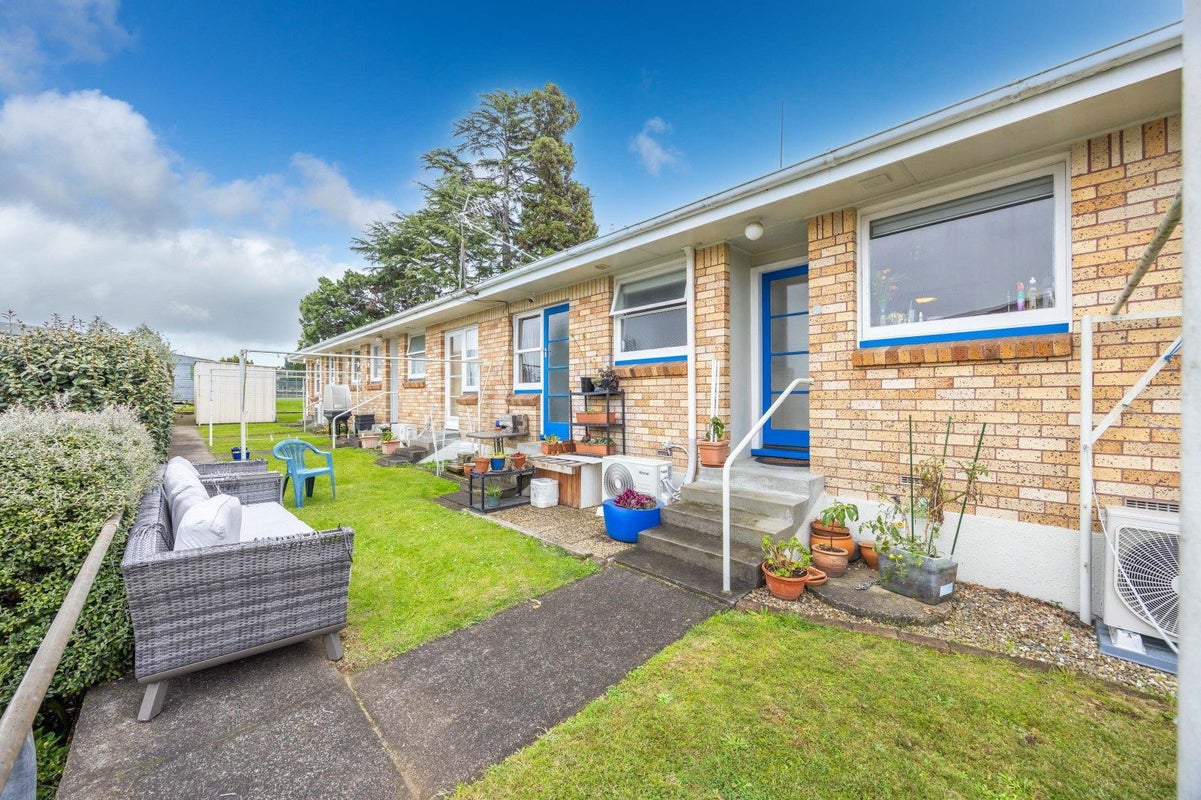 2/243 Teasdale Street, Te Awamutu, Te Awamutu - Carousel 1