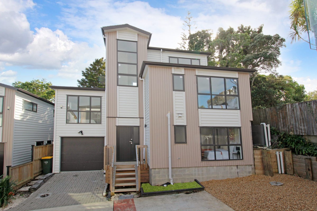 84C Whitney Street, New Windsor, Auckland City, Auckland - Carousel 1