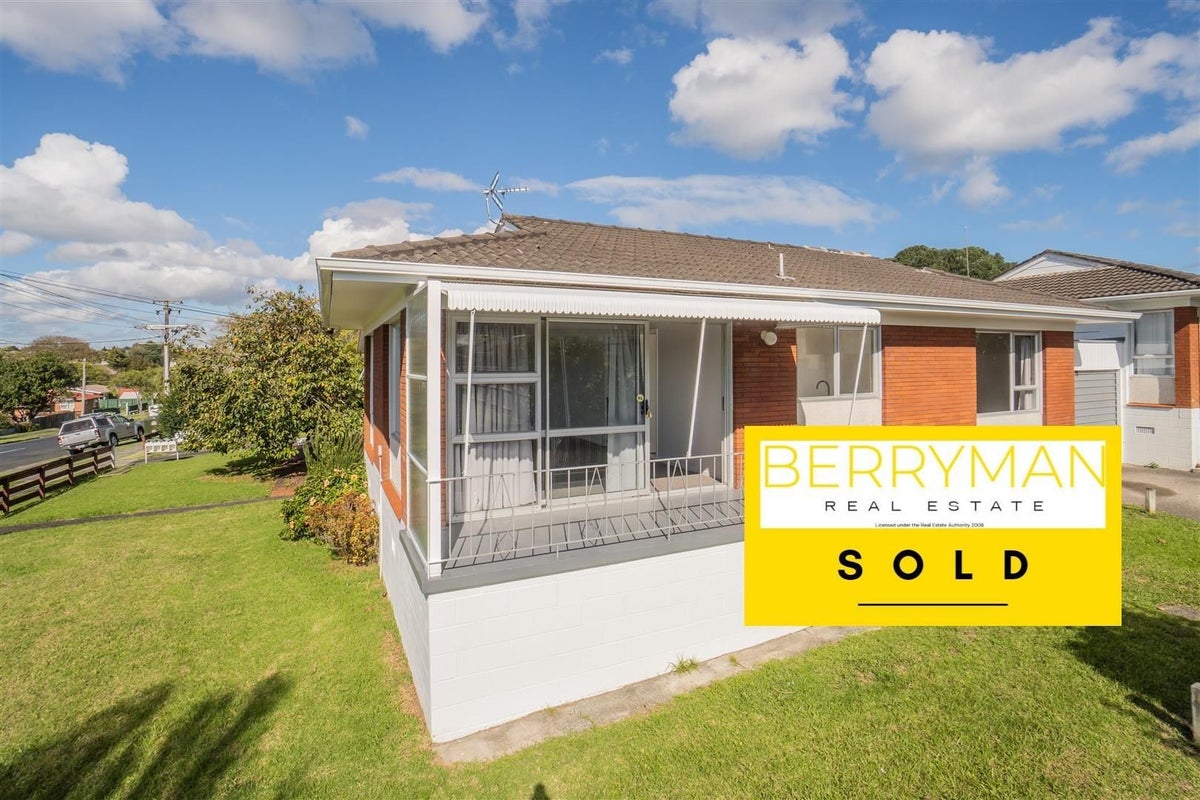 1/37 Gardner Avenue, New Lynn, Auckland - Carousel 1