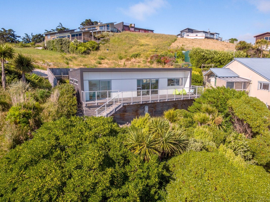 56A Balfour Crescent, Castlepoint - Carousel 1
