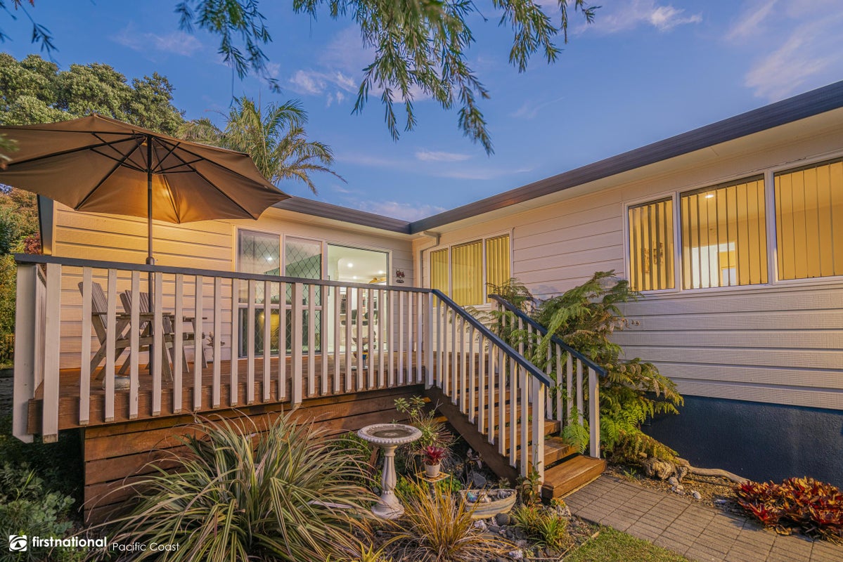 12 Marina Way, Athenree, Katikati - Carousel 24