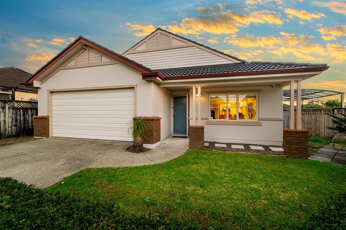 15 Espalier Drive, Henderson, Auckland - Carousel 1