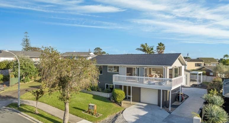 9 Melissa Place, Farm Cove, Auckland - Carousel 1
