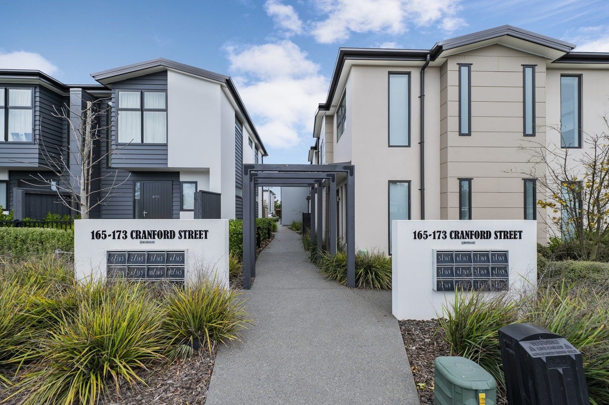 2/169 Cranford Street, St Albans, Christchurch - Carousel 1