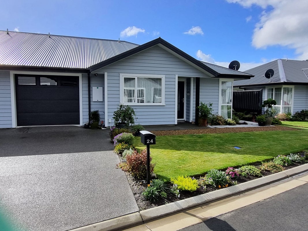 24/60 Port Hills Road, Heathcote Valley, Christchurch - Carousel 1