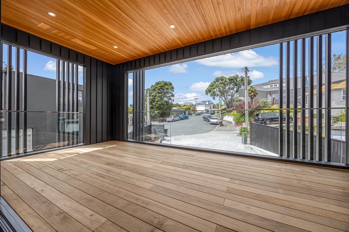 32 Wiles Avenue, Remuera, Auckland - Carousel 2