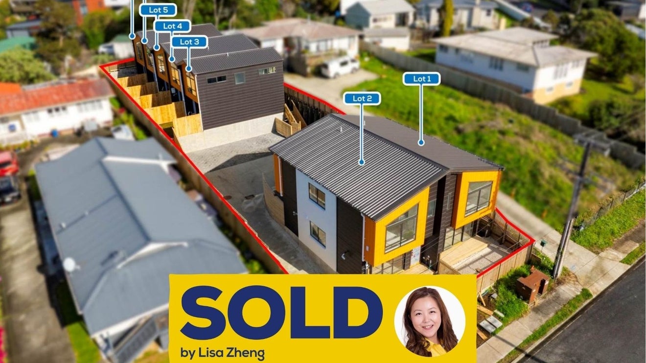 1/7 Beverly Place, New Lynn, Auckland - Carousel 1