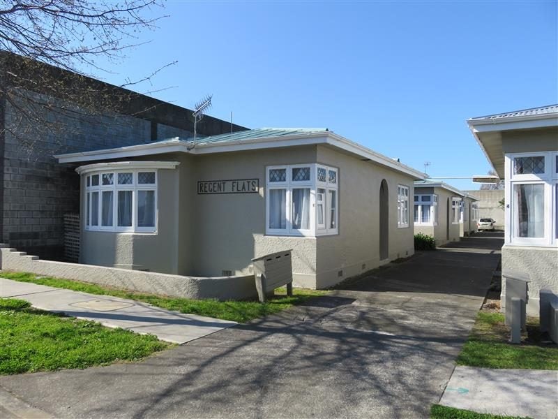 402A Queen Street East, Hastings, Hastings - Carousel 1