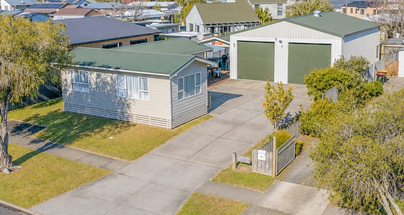 109 Wattle Place, Whangamata, Whangamata - Carousel 2