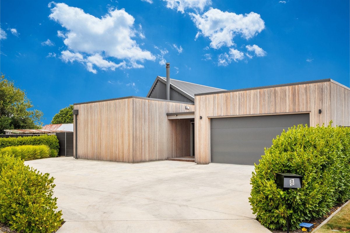 8 Whatman Avenue, Masterton, Masterton - Carousel 1