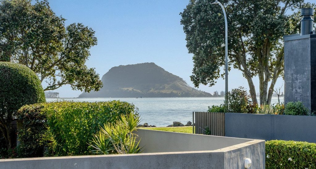 77B Beach Road, Otumoetai, Tauranga - Carousel 2