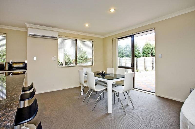 15 Tekapo Rise, Fairview Heights, Auckland - Carousel 2