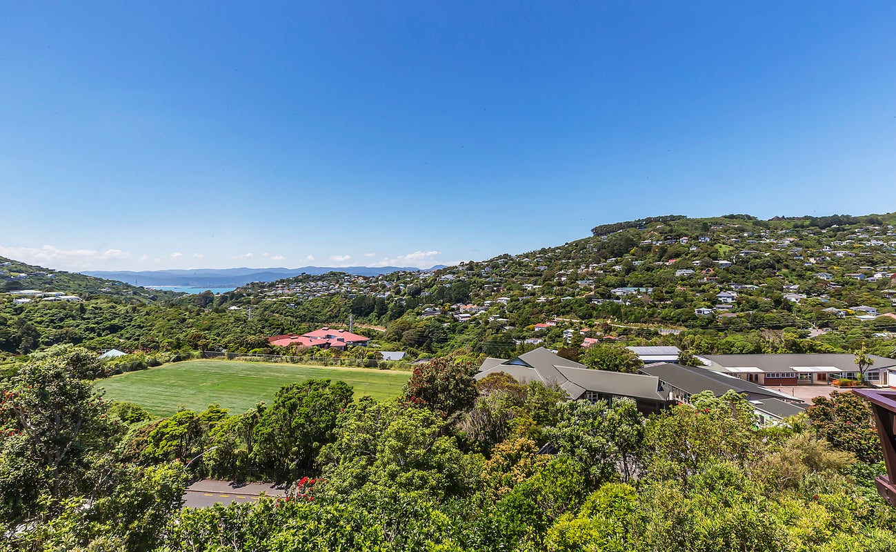 18 Chartwell Drive, Crofton Downs, Wellington - Carousel 23