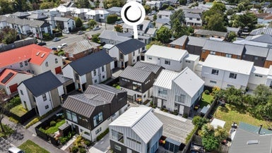 5/266 Selwyn Street, Spreydon, Christchurch - Carousel 1