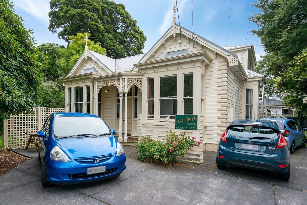 41A Garfield Avenue, Roslyn, Dunedin - Carousel 1