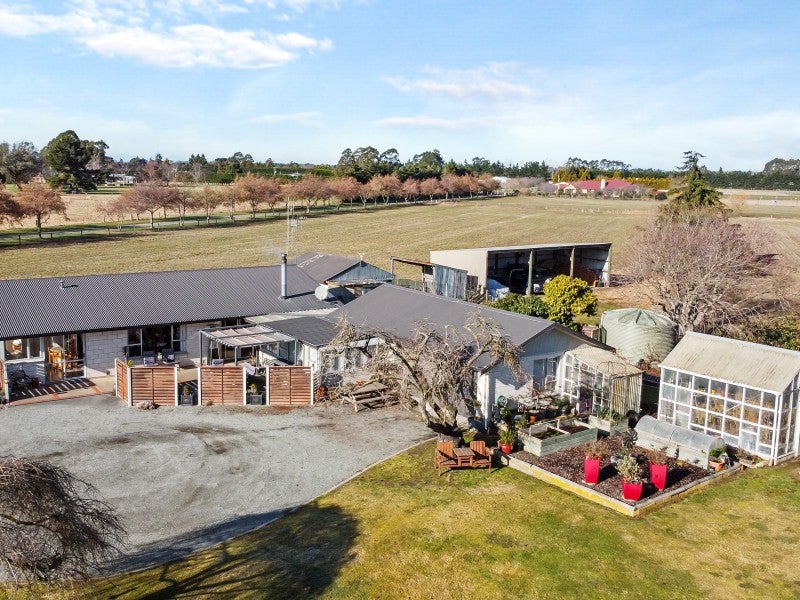 39 Lynch Road, Levels - Carousel 2