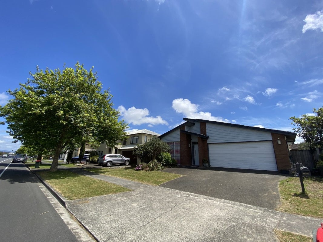 104 Stancombe Road, Flat Bush, Auckland - Carousel 1