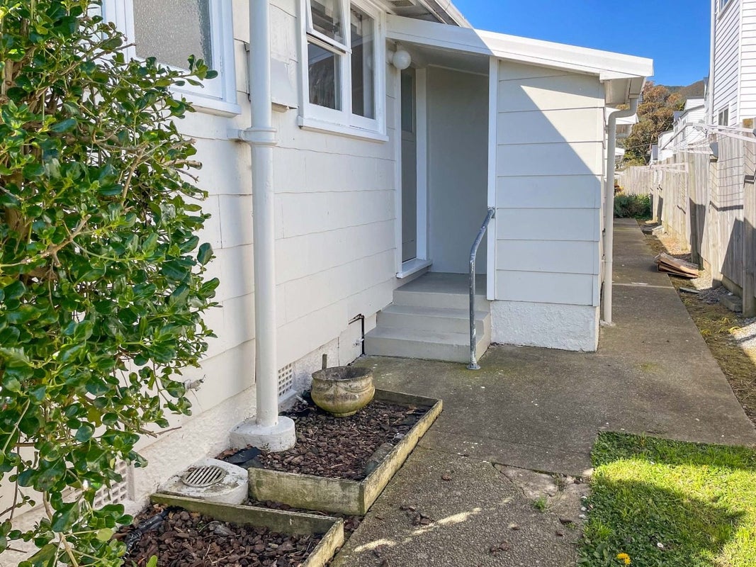19 Ripeka Way, Moera, Lower Hutt - Carousel 7
