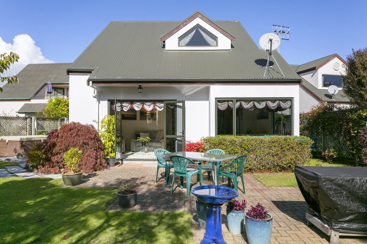 2 Abbey Way, Rangatira Park, Taupo - Carousel 2