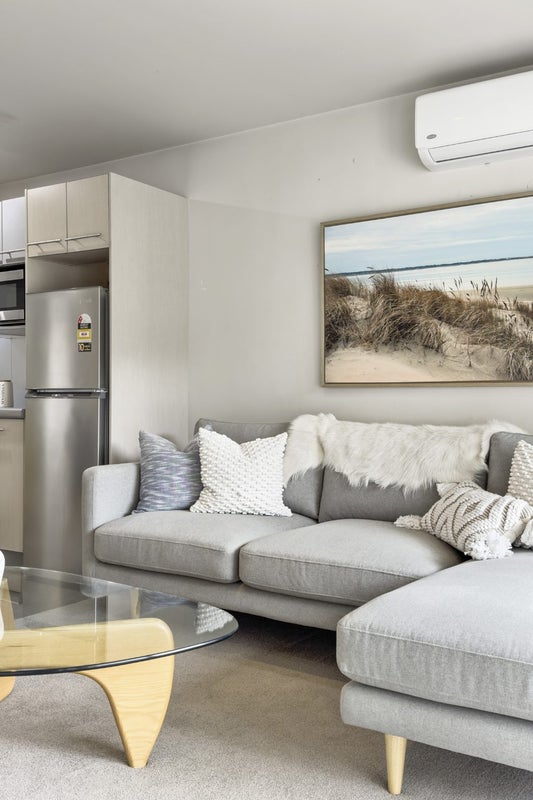 96A Michael Jones Drive, Flat Bush, Auckland - Carousel 13