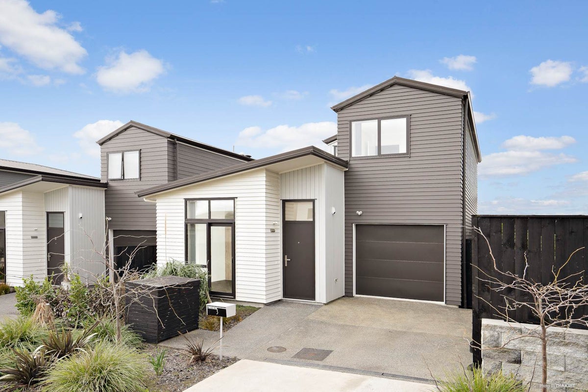 3 Te Kare Road, Wai o Taiki Bay, Auckland - Carousel 1