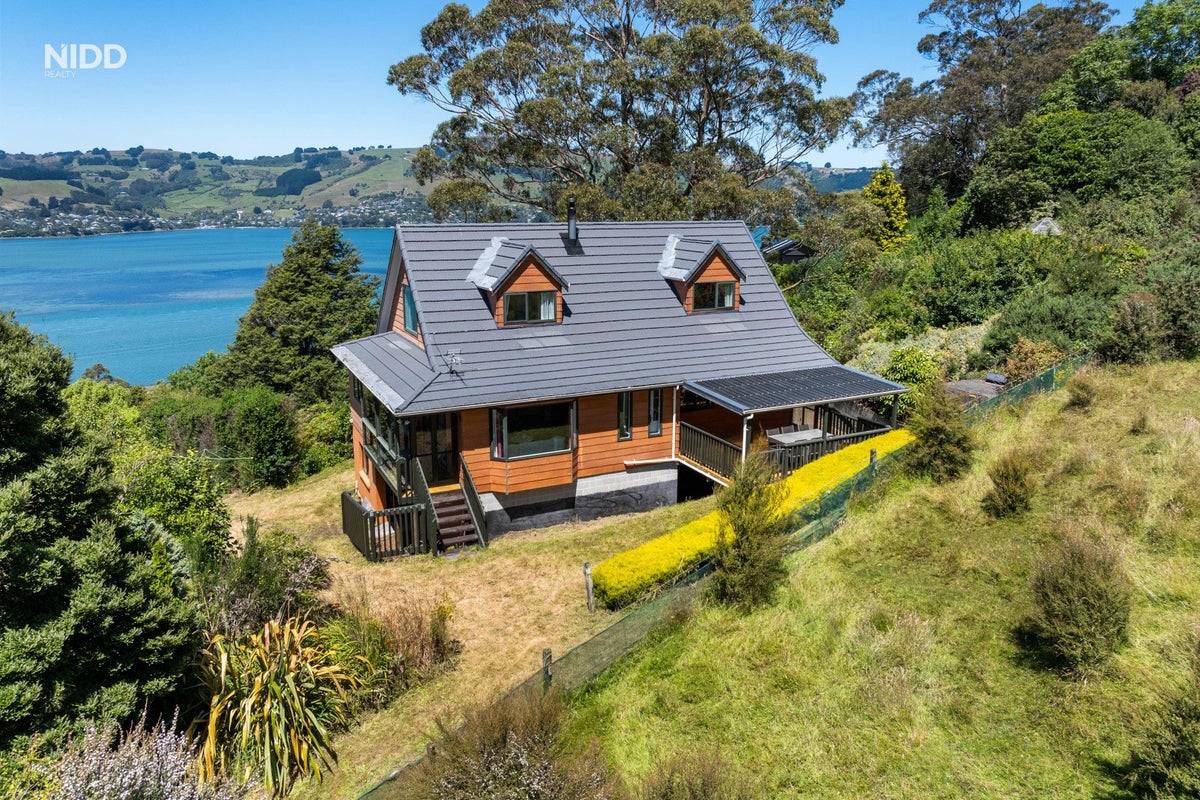 20 Harrier Road, Saint Leonards, Dunedin - Carousel 1