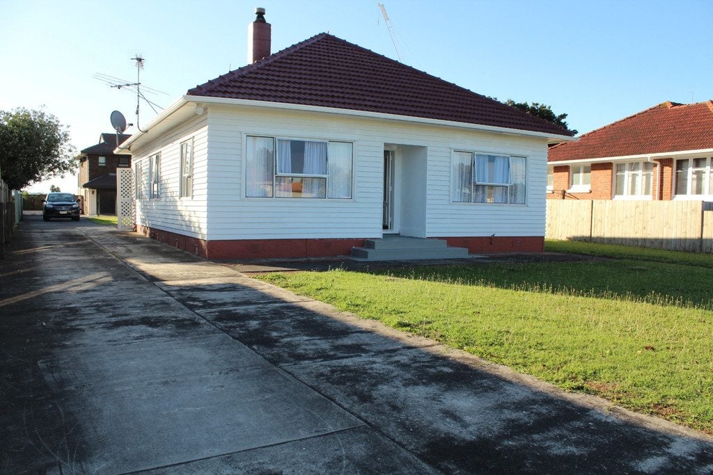 69 Ferndale Road, Mount Wellington, Auckland - Carousel 15