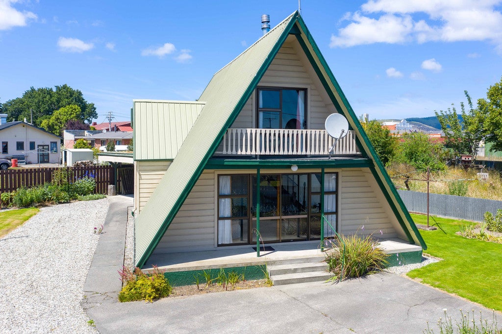 57A Ajax Street, Milton, Milton - Carousel 2