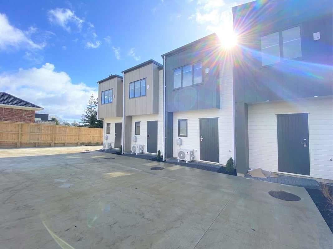 3/39 Renata Crescent, Te Atatu Peninsula, Auckland - Carousel 8