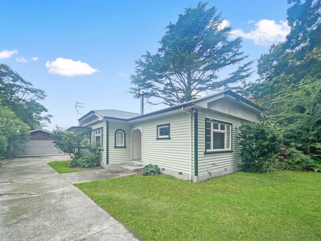 208 Clyde Road, Burnside, Christchurch - Carousel 1