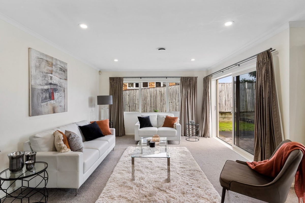 9A Clark Road, Pahurehure, Papakura - Carousel 2