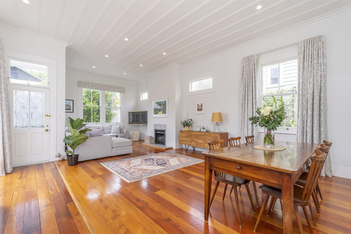 42A Sackville Street, Grey Lynn, Auckland - Carousel 2