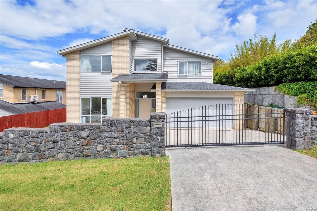 200 Metcalfe Road, Ranui, Auckland - Carousel 1