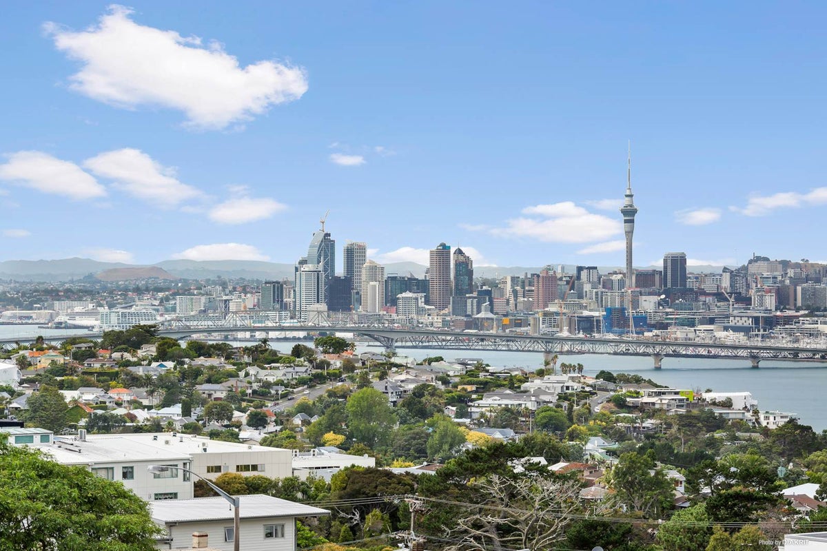 19/99 Mokoia Road, Birkenhead, Auckland - Carousel 2