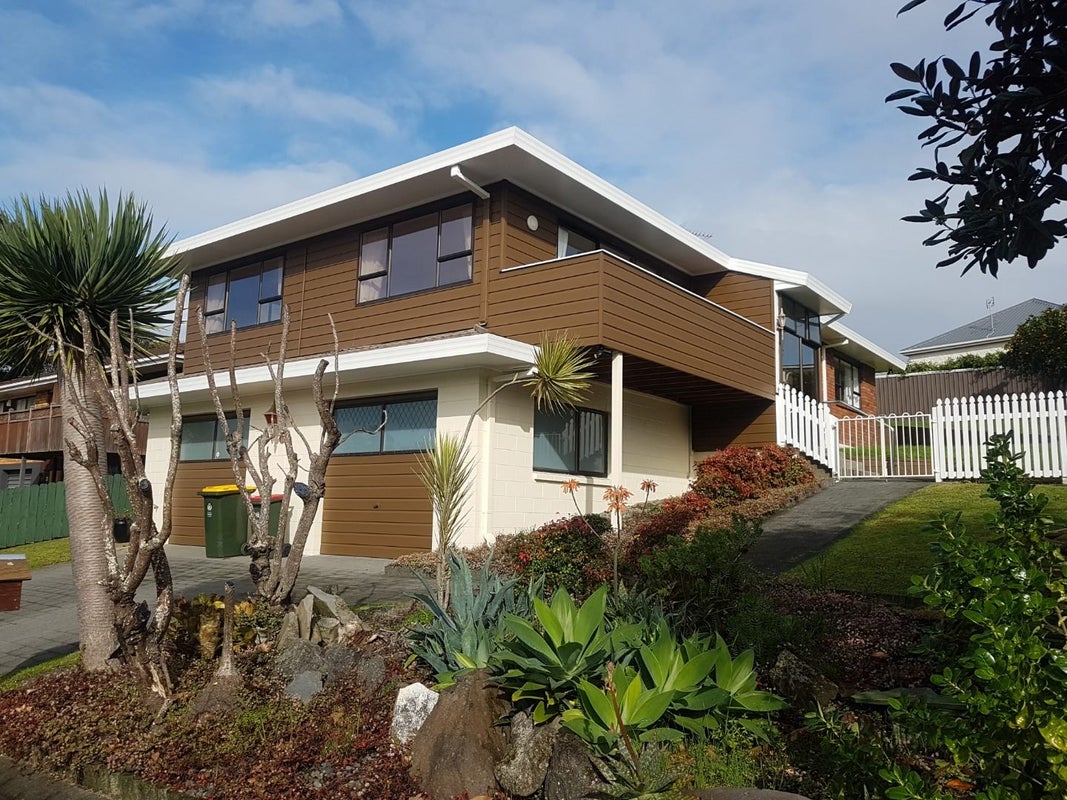 10 Lexington Drive, Botany Downs, Auckland - Carousel 20
