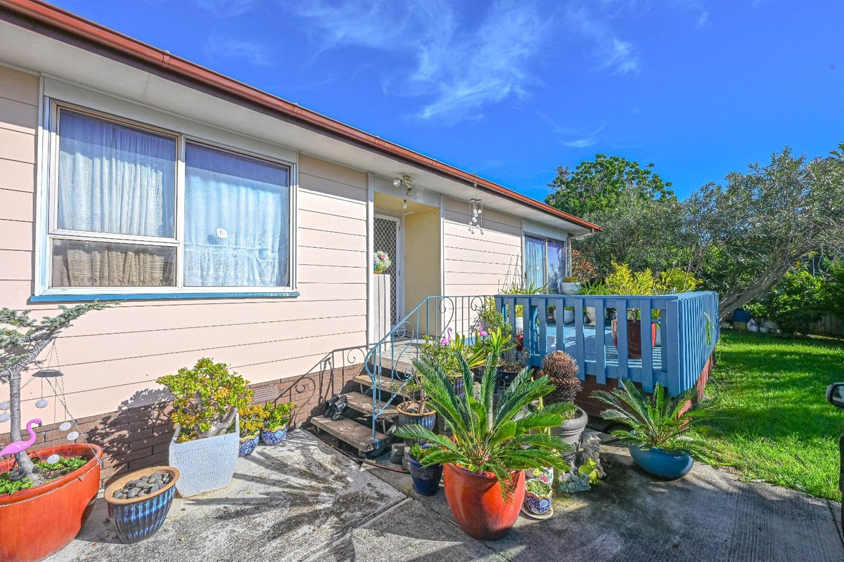 68 Diorella Drive, Clover Park, Auckland - Carousel 20