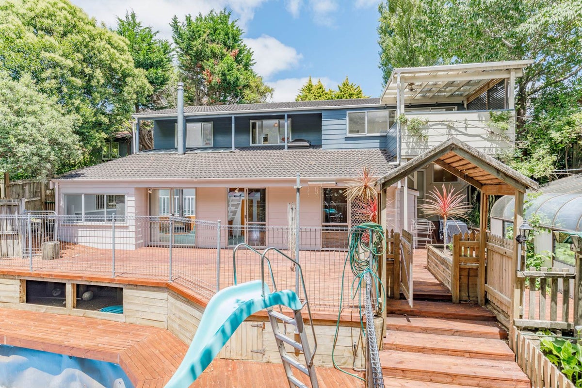 108A Sunnyside Road, Sunnyvale, Auckland - Carousel 2