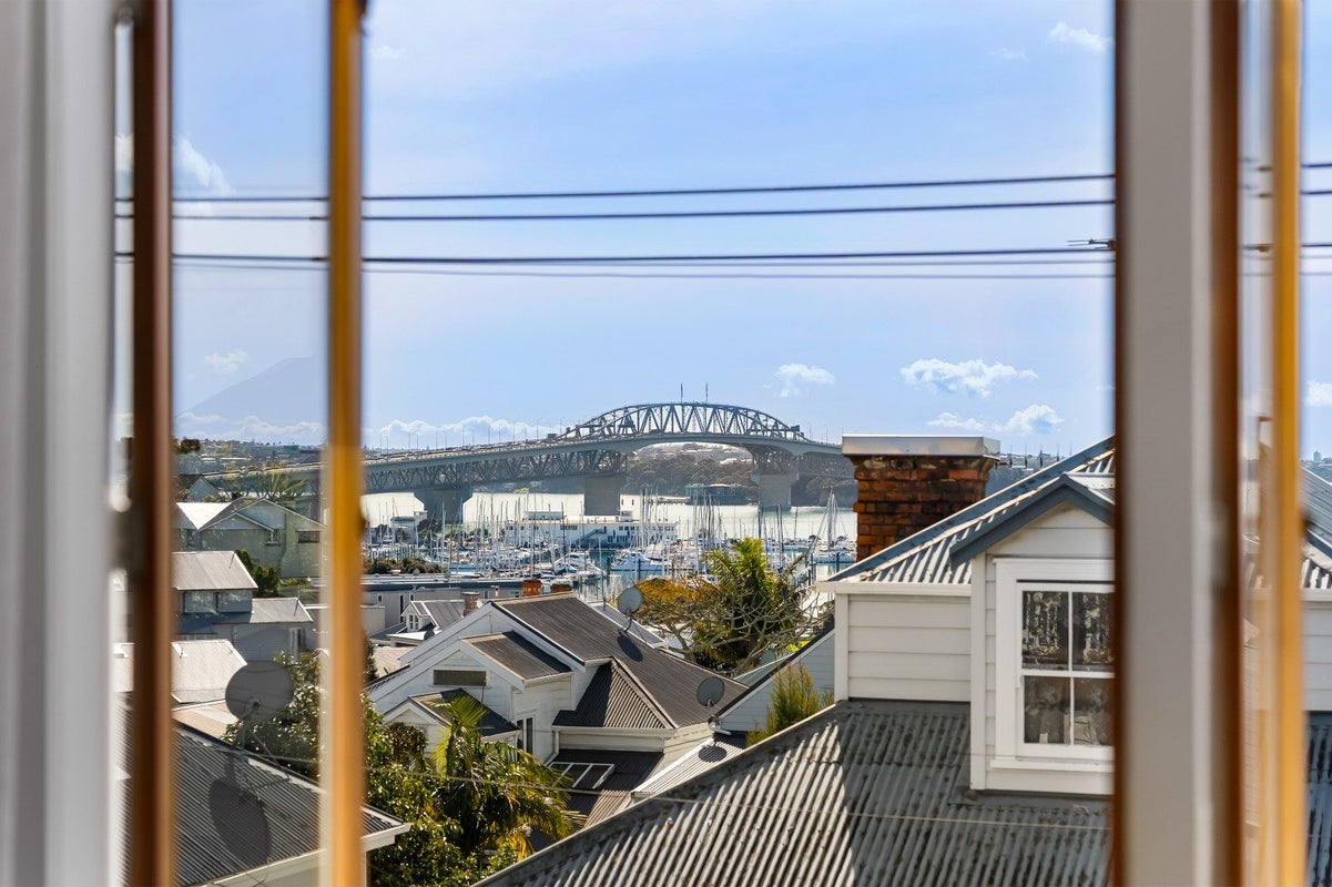10 Vine Street, Saint Marys Bay, Auckland - Carousel 2
