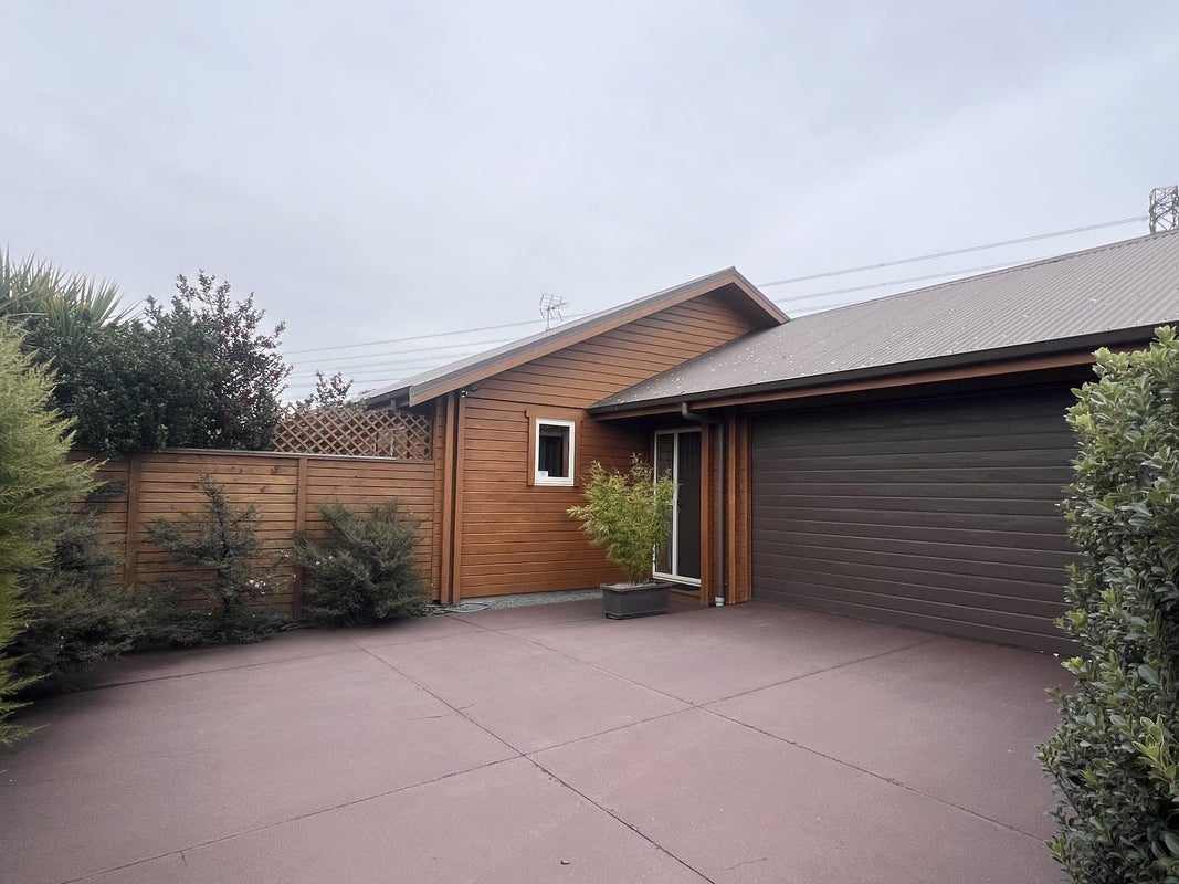 9 Taggart Place, Sockburn, Christchurch - Carousel 1
