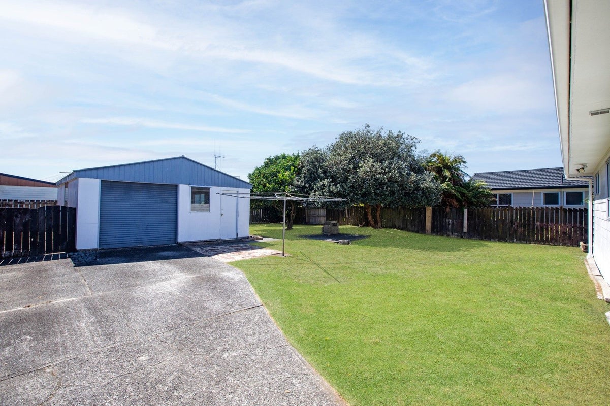 120 Grandview Road, Nawton, Hamilton - Carousel 2