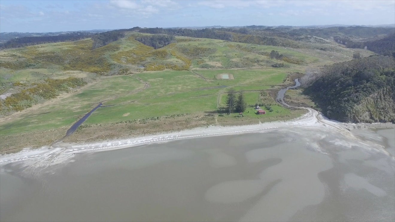 36 Coastal Heights, Stillwater, Silverdale - Carousel 1