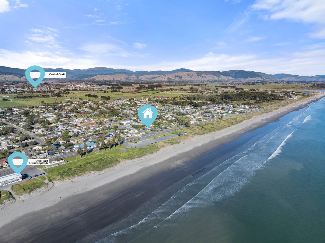 3 Tasman Road, Otaki Beach, Otaki - Carousel 1