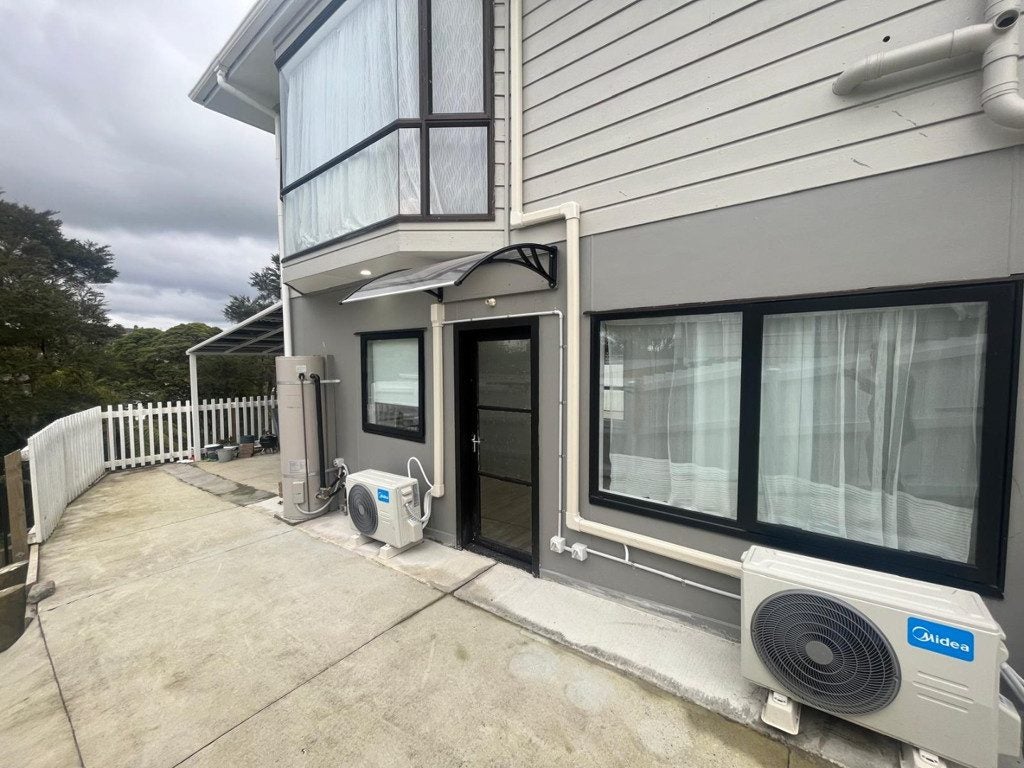 9 Tumanaka Place, Henderson, Auckland - Carousel 1