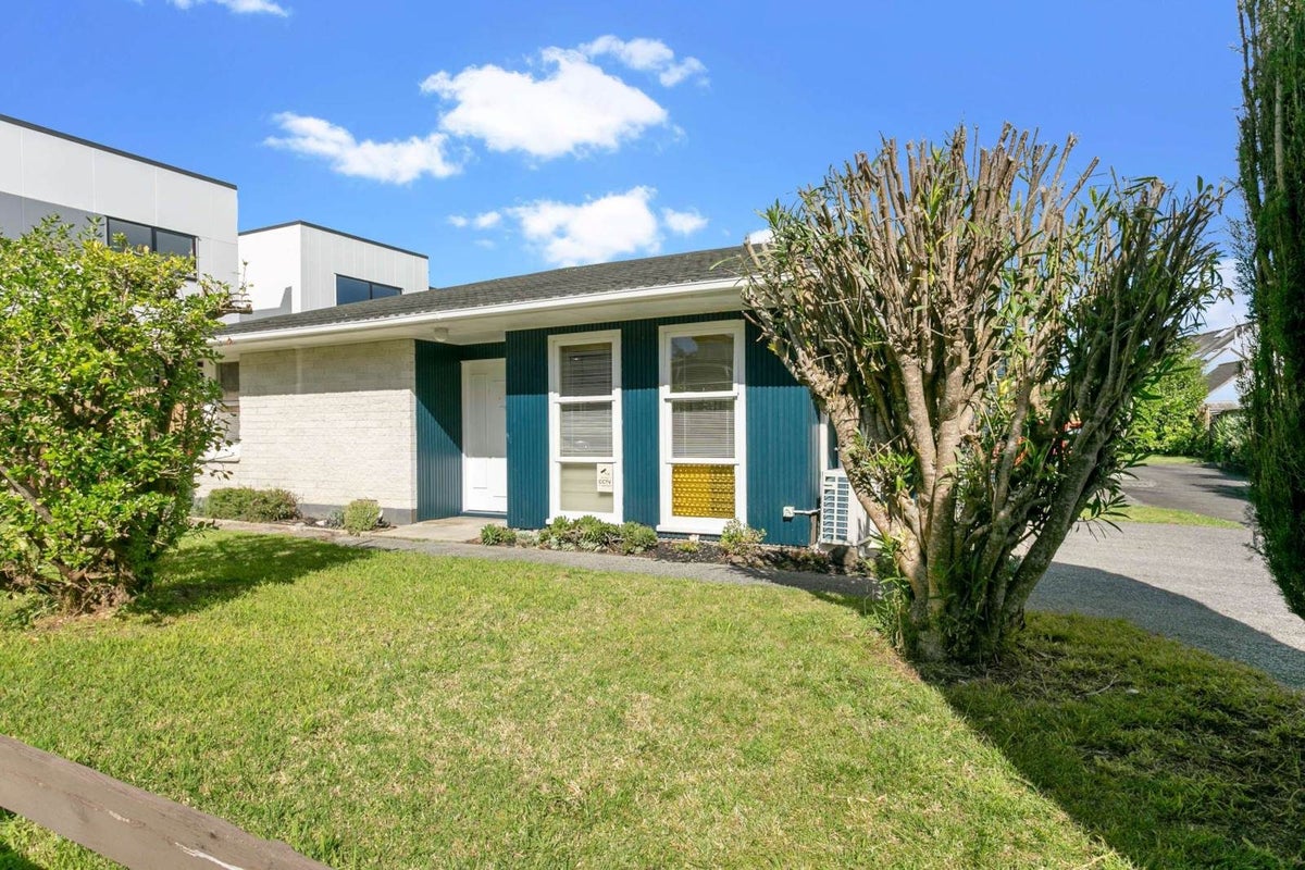 1/79 Hattaway Avenue, Bucklands Beach, Auckland - Carousel 2