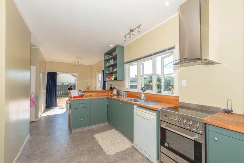 9 East Street, Claudelands, Hamilton - Carousel 2