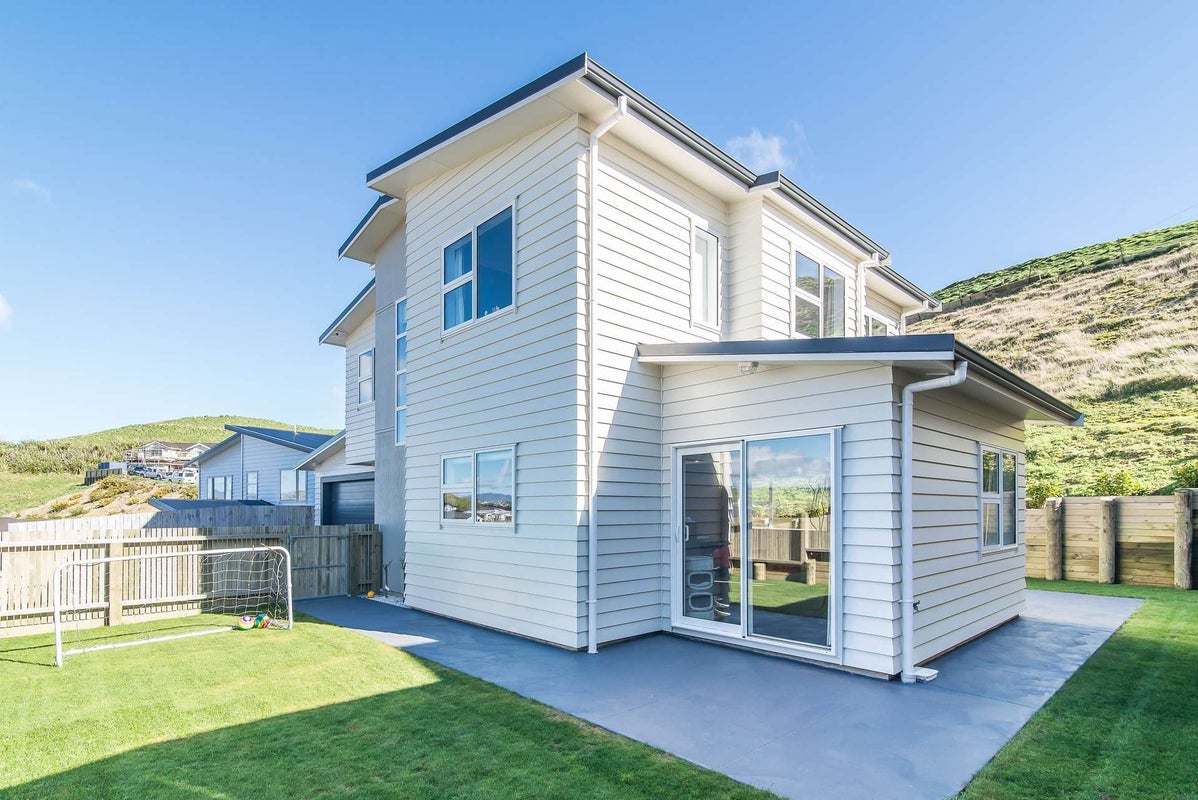 27 Bickerton Rise, Churton Park, Wellington - Carousel 2